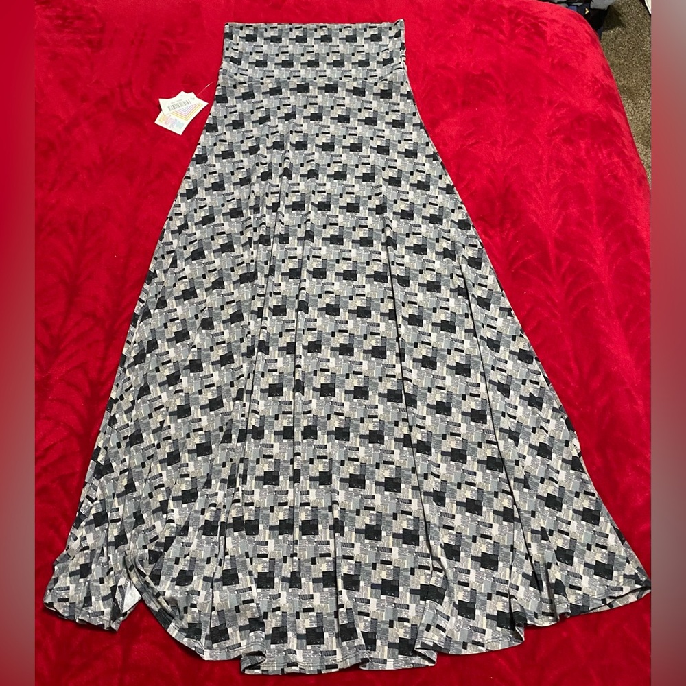 CLOSET CLEAR OUT ALL LULAROE MAKE AN OFFER BUNDLE NWT XS HIGH WAIST SUPER SOFT - Picture 8 of 11